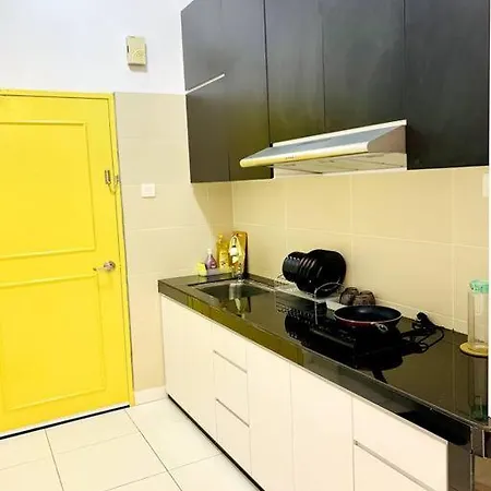 Inns Homestay 小温馨 Akademik Suite Johor Bahru Exterior photo